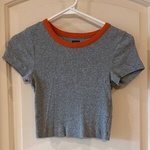 Urban Outfitters BDG crop tee Small